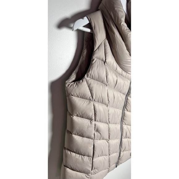 L.L.Bean Boundless Shore Sand DownTek Puffer Full Zip Vest II Womens Size XS NEW - Picture 4 of 10